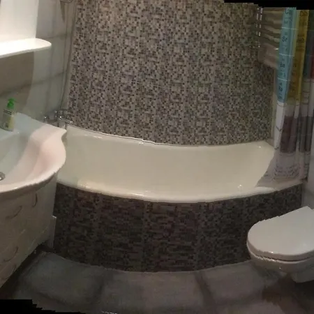 с 2 спальнями отрада Appartement *