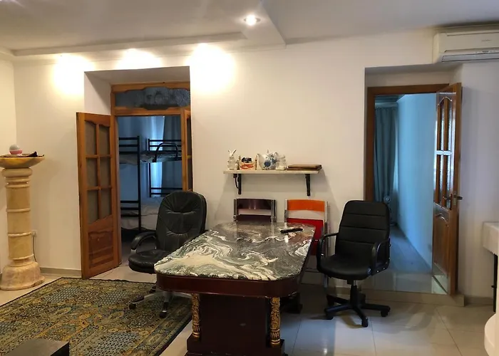 Apartment с 2 спальнями отрада *